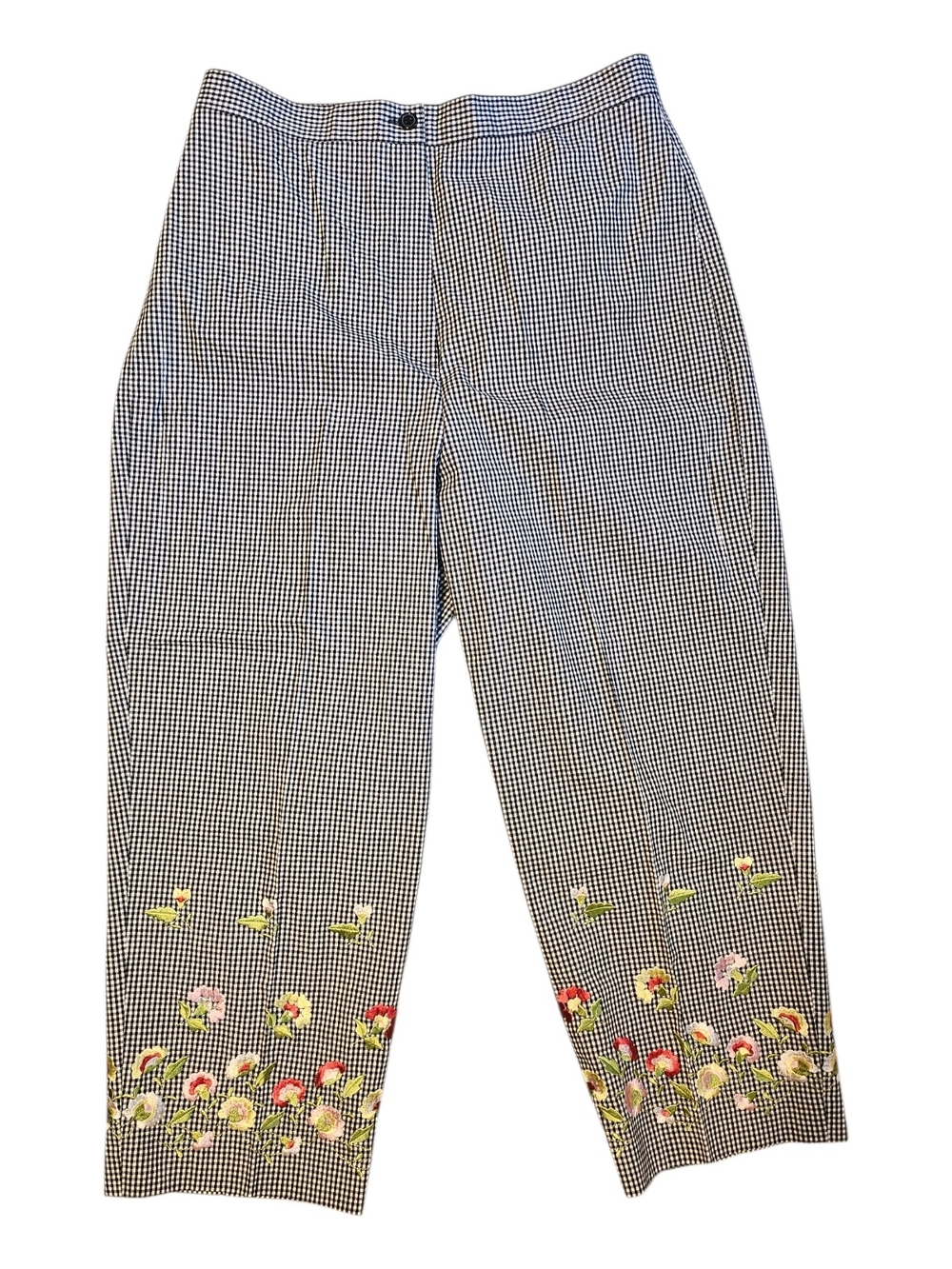 Larry Levine Black & White Gingham Capris with Floral Embroidery